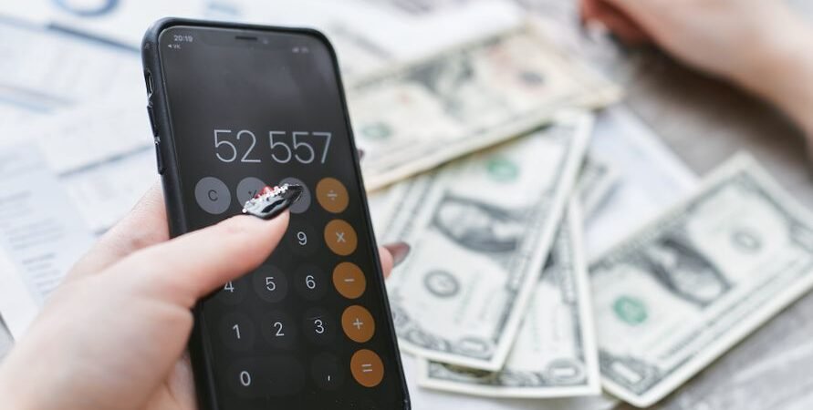 7 Best Budgeting Apps for Nurses With Irregular Shift Income (2026)