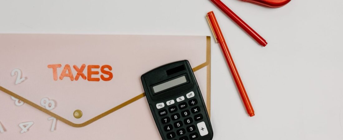 Travel Nurse Tax Deductions Worksheet 2026 (W-2 vs 1099)